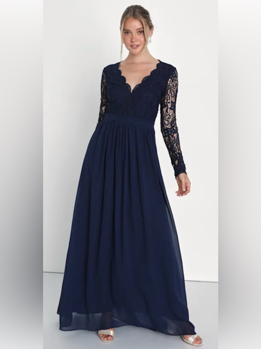 Lulu’s Navy Lace Long Sleeve V-Neck Evening Dress